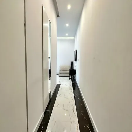 Apartament The Canvas Corner, 200 M Beach 350 M Monte Cassino *